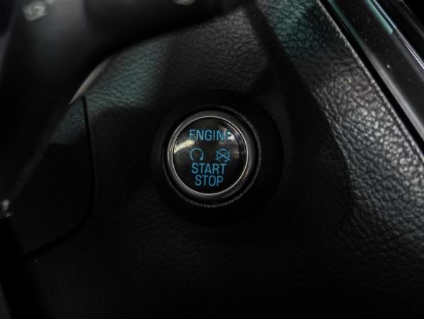 Ford Focus III Рестайлинг с пробегом 2016 года, цена 1 399 000 рублей, 81451 км, хэтчбек, Автокод Объявления