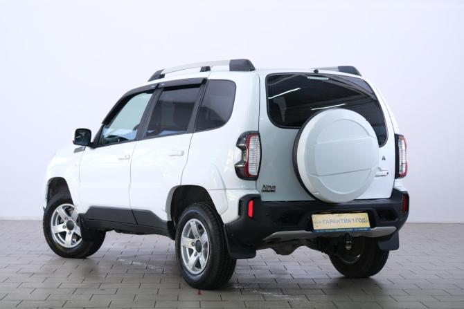 Lada (ВАЗ) Niva Travel I с пробегом 2024 года, цена 1 699 000 рублей, 14000 км, внедорожник, Автокод Объявления