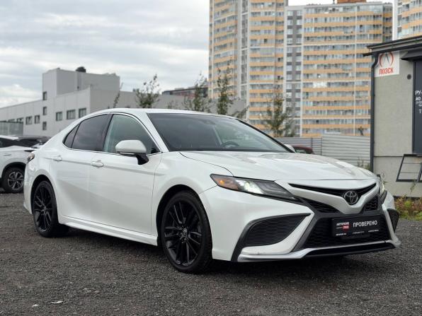 Toyota Camry VIII (XV70) Рестайлинг с пробегом 2022 года, цена 2 555 000 рублей, 99000 км, седан, Автокод Объявления