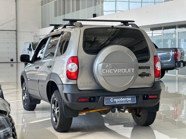 Chevrolet Niva I Рестайлинг с пробегом 2016 года, цена 680 000 рублей, 127044 км, внедорожник, Автокод Объявления