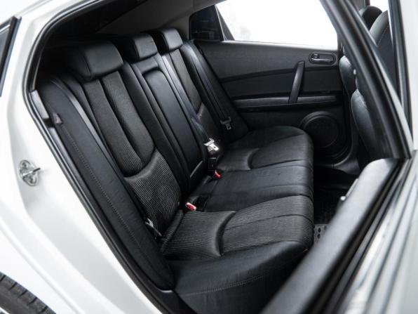 Mazda 6 II (GH) Рестайлинг с пробегом 2010 года, цена 750 000 рублей, 301004 км, седан, Автокод Объявления