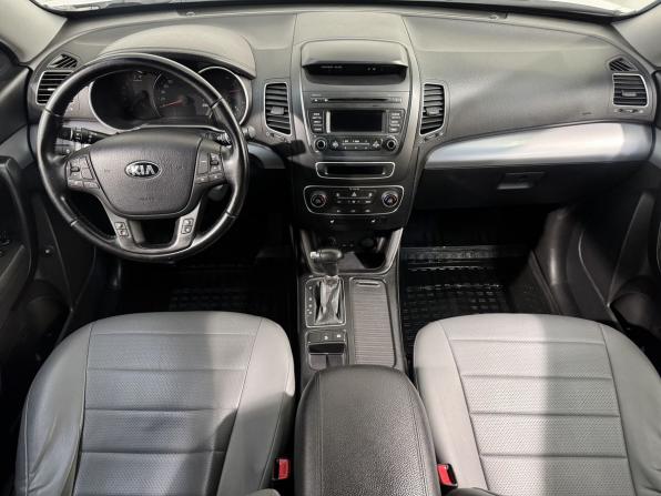 Kia Sorento II Рестайлинг с пробегом 2013 года, цена 1 599 800 рублей, 208000 км, внедорожник, Автокод Объявления