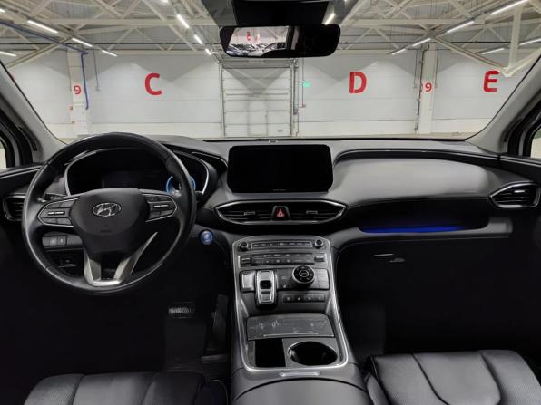 Hyundai Santa Fe IV Рестайлинг с пробегом 2021 года, цена 4 010 000 рублей, 29798 км, внедорожник, Автокод Объявления