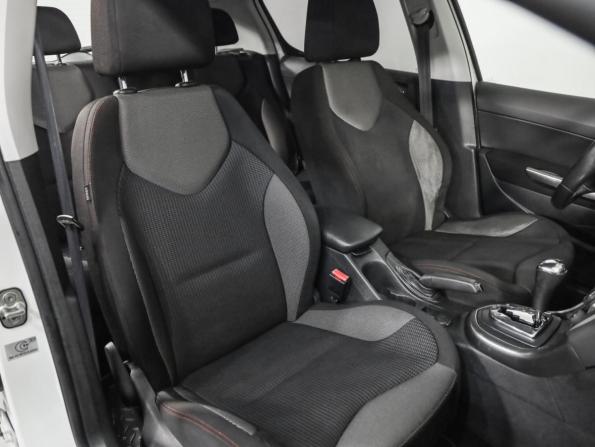 Peugeot 308 I Рестайлинг с пробегом 2011 года, цена 299 000 рублей, 213559 км, хэтчбек, Автокод Объявления