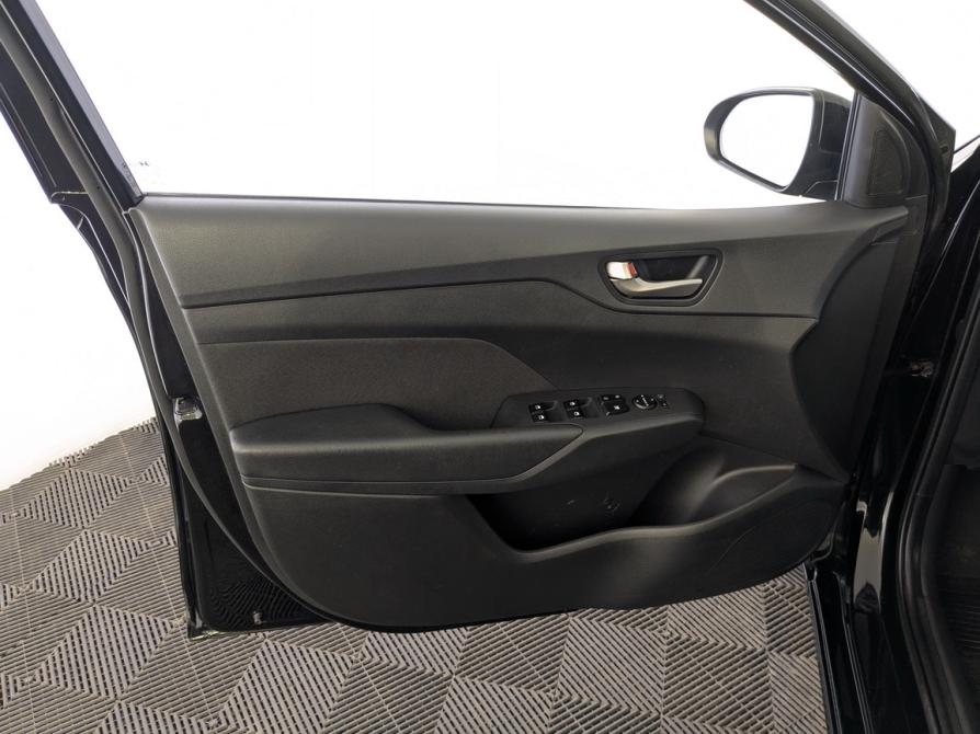 Hyundai Solaris II Москва  - изображение 19