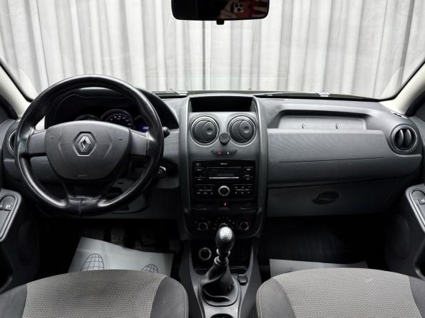 Renault Duster I Рестайлинг с пробегом 2018 года, цена 1 319 000 рублей, 126840 км, внедорожник, Автокод Объявления