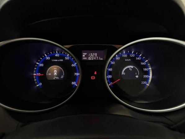 Hyundai ix35 I Рестайлинг с пробегом 2013 года, цена 1 280 000 рублей, 165470 км, внедорожник, Автокод Объявления