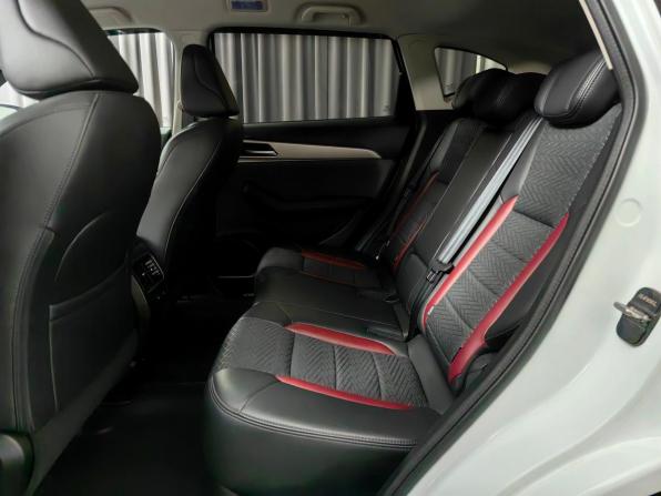 Haval F7 I Рестайлинг с пробегом 2023 года, цена 2 333 000 рублей, 44481 км, внедорожник, Автокод Объявления