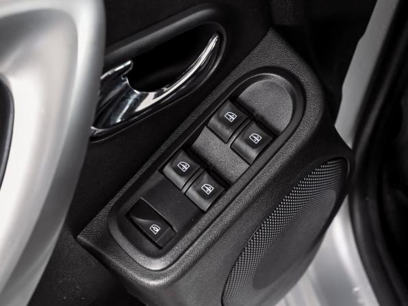Nissan Terrano III (D10) с пробегом 2020 года, цена 1 520 000 рублей, 129907 км, внедорожник, Автокод Объявления