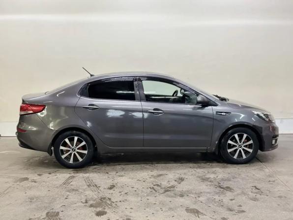 Kia Rio III Рестайлинг с пробегом 2016 года, цена 857 000 рублей, 210000 км, седан, Автокод Объявления