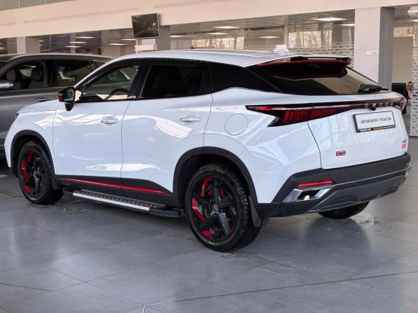 Omoda C5 I с пробегом 2023 года, цена 1 745 000 рублей, 30000 км, внедорожник, Автокод Объявления
