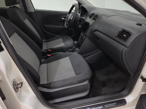 Volkswagen Polo V с пробегом 2013 года, цена 630 000 рублей, 217800 км, седан, Автокод Объявления