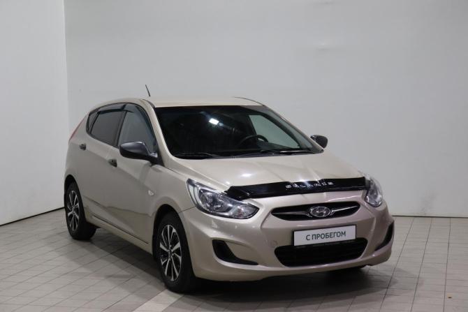 Hyundai Solaris I с пробегом 2014 года, цена 750 000 рублей, 102997 км, хэтчбек, Автокод Объявления