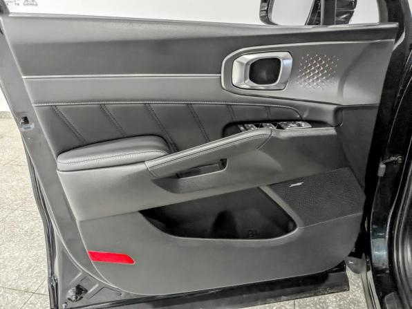Kia Sorento IV с пробегом 2021 года, цена 3 850 000 рублей, 64573 км, внедорожник, Автокод Объявления