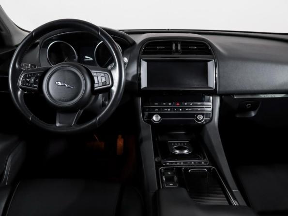 Jaguar F-Pace I Рестайлинг с пробегом 2020 года, цена 3 861 000 рублей, 100000 км, внедорожник, Автокод Объявления