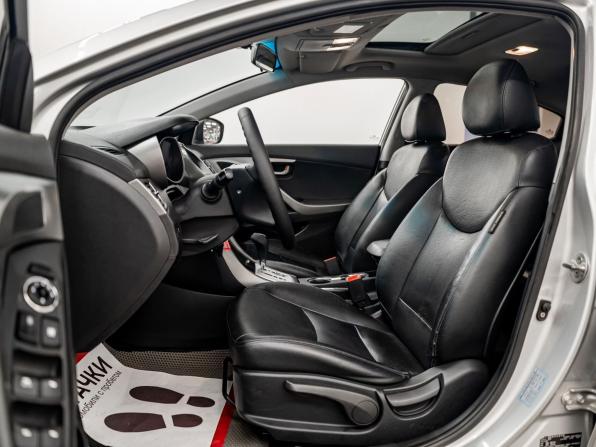 Hyundai Avante V с пробегом 2011 года, цена 1 050 000 рублей, 115267 км, седан, Автокод Объявления