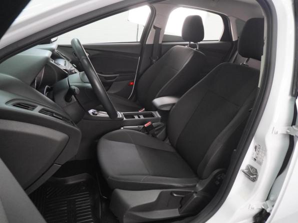 Ford Focus III Рестайлинг с пробегом 2018 года, цена 1 249 000 рублей, 76888 км, хэтчбек, Автокод Объявления
