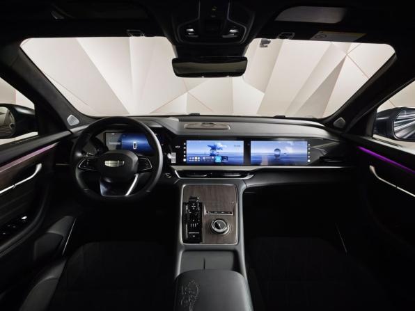 Geely Monjaro I с пробегом 2025 года, цена 3 625 000 рублей, 18840 км, внедорожник, Автокод Объявления