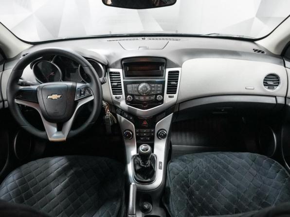 Chevrolet Cruze I с пробегом 2012 года, цена 697 000 рублей, 310244 км, хэтчбек, Автокод Объявления