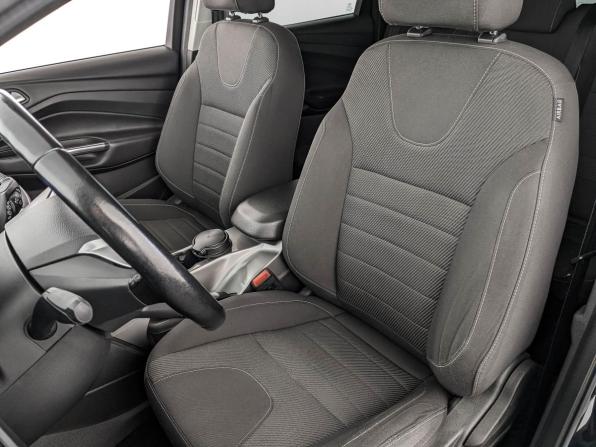 Ford Kuga II с пробегом 2016 года, цена 1 620 000 рублей, 87524 км, внедорожник, Автокод Объявления