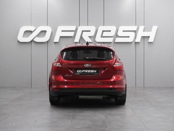 Ford Focus III с пробегом 2013 года, цена 930 000 рублей, 154805 км, хэтчбек, Автокод Объявления