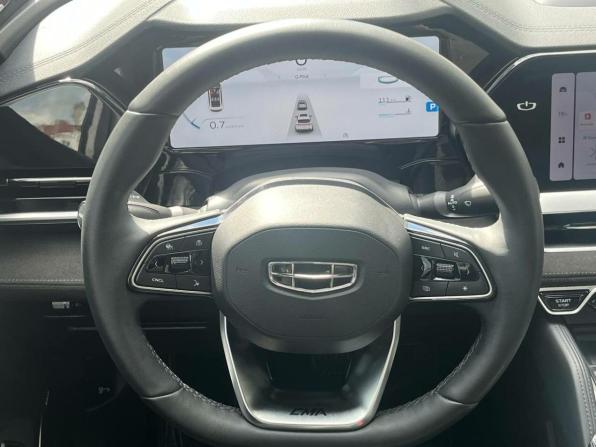 Geely Monjaro I с пробегом 2024 года, цена 3 349 000 рублей, 31616 км, внедорожник, Автокод Объявления