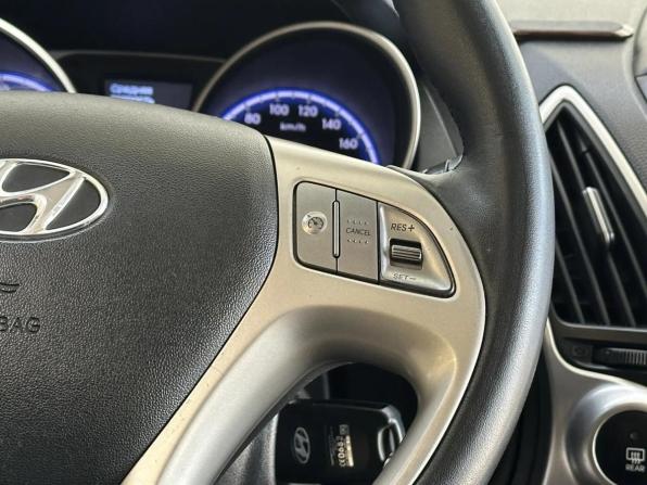 Hyundai ix35 I с пробегом 2012 года, цена 1 290 000 рублей, 180479 км, внедорожник, Автокод Объявления