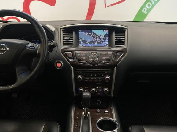 Nissan Pathfinder IV с пробегом 2016 года, цена 1 650 000 рублей, 111335 км, внедорожник, Автокод Объявления
