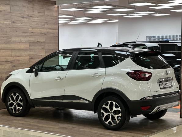 Renault Kaptur I с пробегом 2018 года, цена 1 590 000 рублей, 105000 км, внедорожник, Автокод Объявления