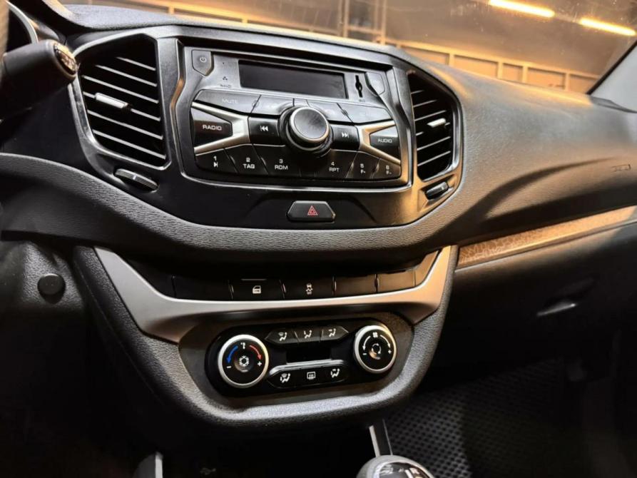 Lada (ВАЗ) Vesta I Красноярск  - изображение 13
