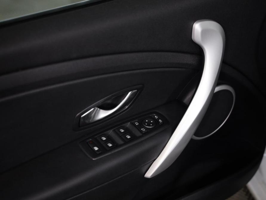 Renault Fluence I Санкт-Петербург  - изображение 19