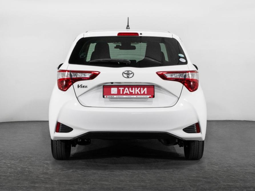 Toyota Vitz III (XP130) Рестайлинг 2 Иркутск  - изображение 4
