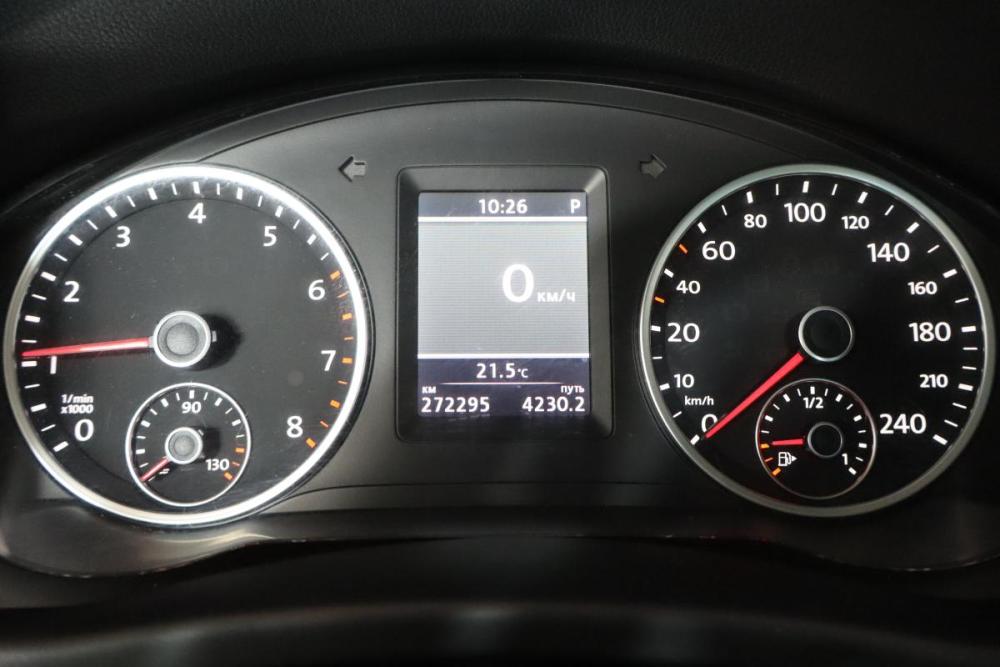 Volkswagen Tiguan I Рестайлинг Санкт-Петербург  - изображение 16