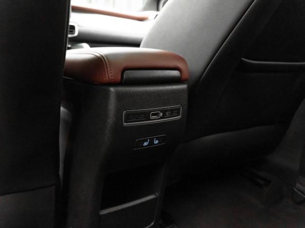 Geely Coolray I с пробегом 2022 года, цена 2 080 000 рублей, 9579 км, внедорожник, Автокод Объявления