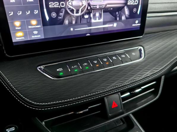 Haval Jolion I Рестайлинг с пробегом 2025 года, цена 2 404 000 рублей, 10144 км, внедорожник, Автокод Объявления
