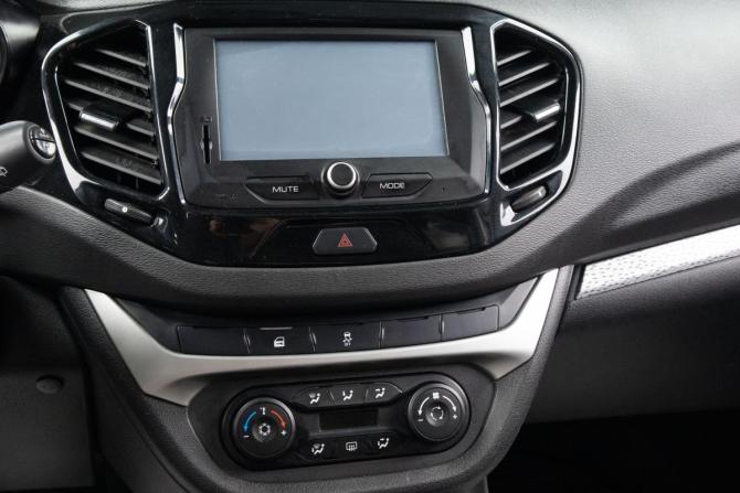Lada (ВАЗ) Vesta I с пробегом 2019 года, цена 1 099 000 рублей, 94664 км, универсал, Автокод Объявления