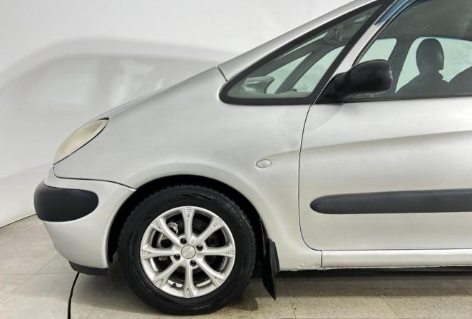 Citroen Xsara Picasso с пробегом 2002 года, цена 370 000 рублей, 227675 км, компактвэн, Автокод Объявления