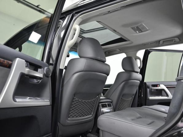 Toyota Land Cruiser 200 Series с пробегом 2010 года, цена 2 549 000 рублей, 204000 км, внедорожник, Автокод Объявления