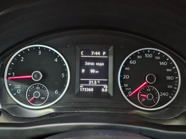 Volkswagen Tiguan I Рестайлинг с пробегом 2012 года, цена 1 327 000 рублей, 173358 км, внедорожник, Автокод Объявления