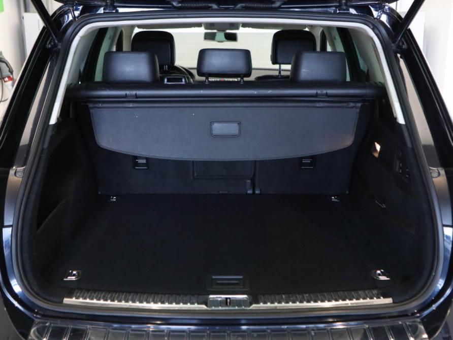 Volkswagen Touareg II Рестайлинг Москва  - изображение 23