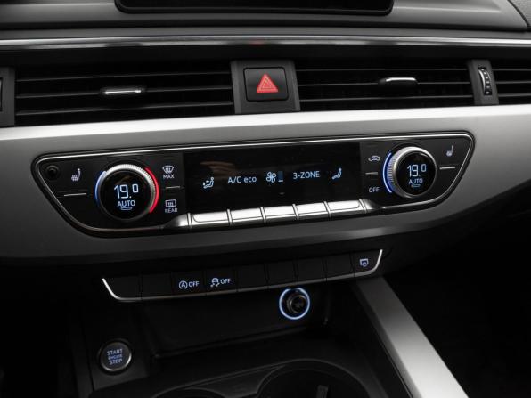 Audi A4 V (B9) с пробегом 2018 года, цена 1 980 000 рублей, 139420 км, седан, Автокод Объявления