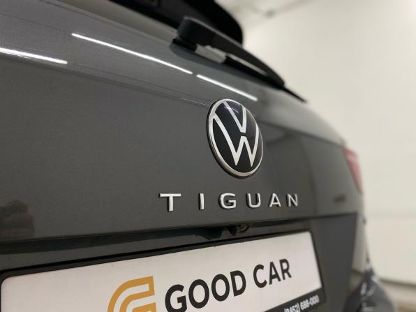 Volkswagen Tiguan II Рестайлинг с пробегом 2021 года, цена 2 695 000 рублей, 97910 км, внедорожник, Автокод Объявления