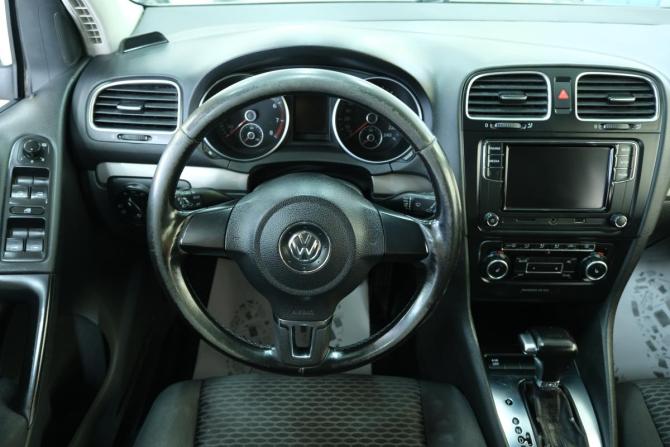 Volkswagen Golf VI с пробегом 2009 года, цена 719 000 рублей, 245000 км, хэтчбек, Автокод Объявления