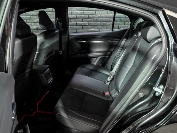 Toyota Camry IX (XV80) China Market с пробегом 2026 года, цена 4 070 000 рублей, 38 км, седан, Автокод Объявления
