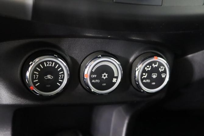 Mitsubishi Outlander II Рестайлинг с пробегом 2012 года, цена 979 990 рублей, 171950 км, внедорожник, Автокод Объявления