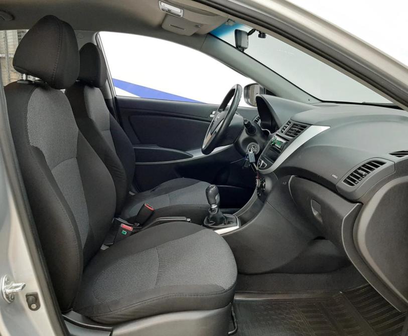 Hyundai Solaris I Москва  - изображение 11