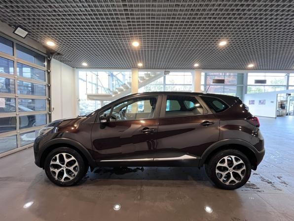 Renault Kaptur I с пробегом 2020 года, цена 1 570 000 рублей, 107600 км, внедорожник, Автокод Объявления