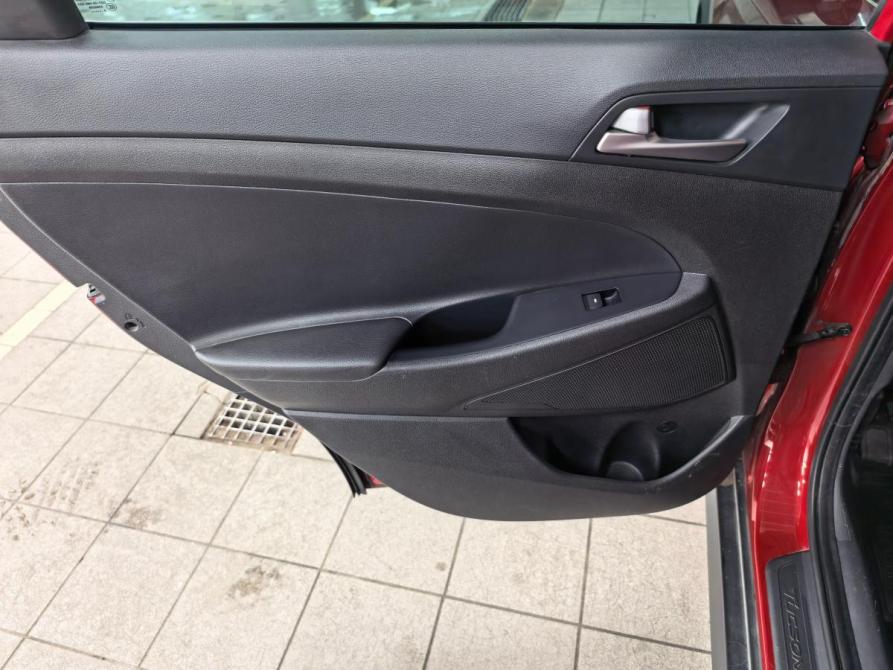 Hyundai Tucson III Санкт-Петербург  - изображение 16