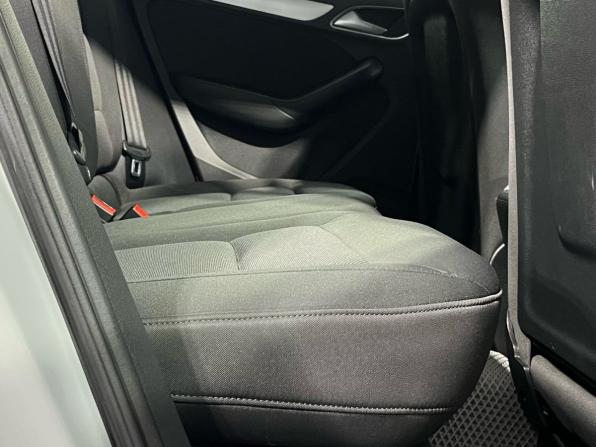 Audi Q3 I (8U) Рестайлинг с пробегом 2017 года, цена 2 200 000 рублей, 153375 км, внедорожник, Автокод Объявления