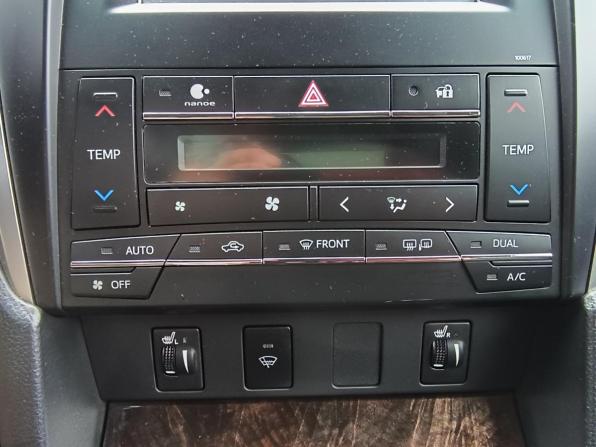 Toyota Camry VII (XV50) Рестайлинг 2 с пробегом 2018 года, цена 2 145 000 рублей, 189000 км, седан, Автокод Объявления